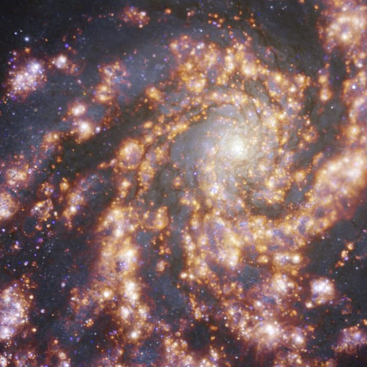 NGC 4254 as seen with MUSE on ESO’s VLT at several wavelengths of light