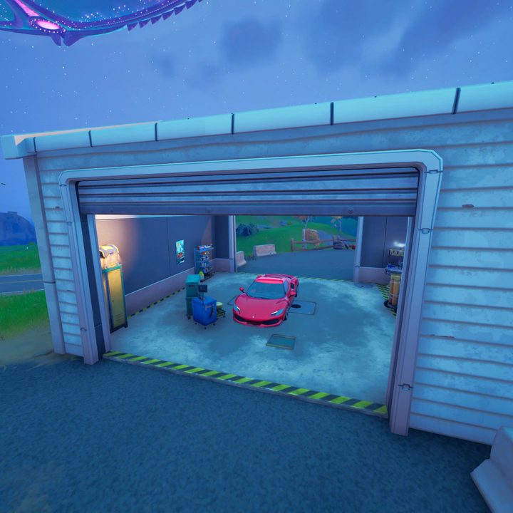 Whiplash in a garage in Fortnite.