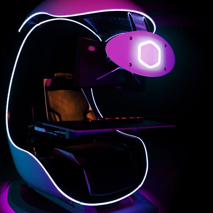 The Cooler Master CMIX GamePod in white.