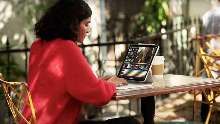iPad Pro mouse feature image.