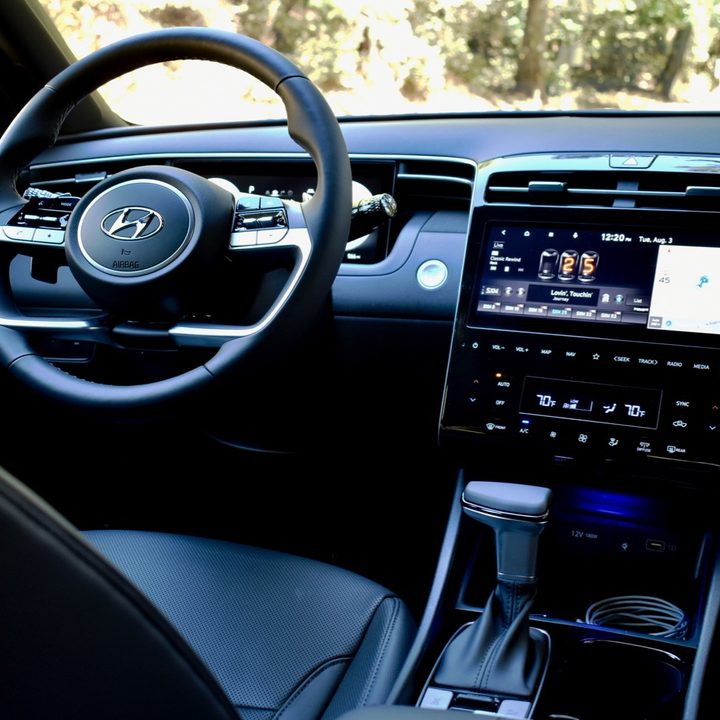 Interior of the 2022 Hyundai Santa Cruz.
