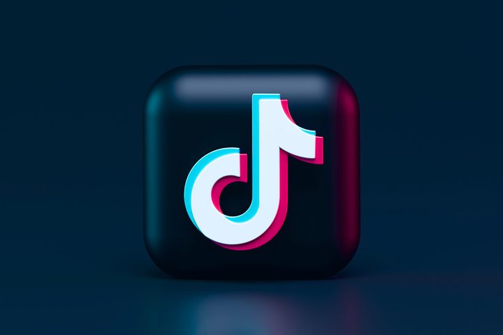 3D TikTok icon.
