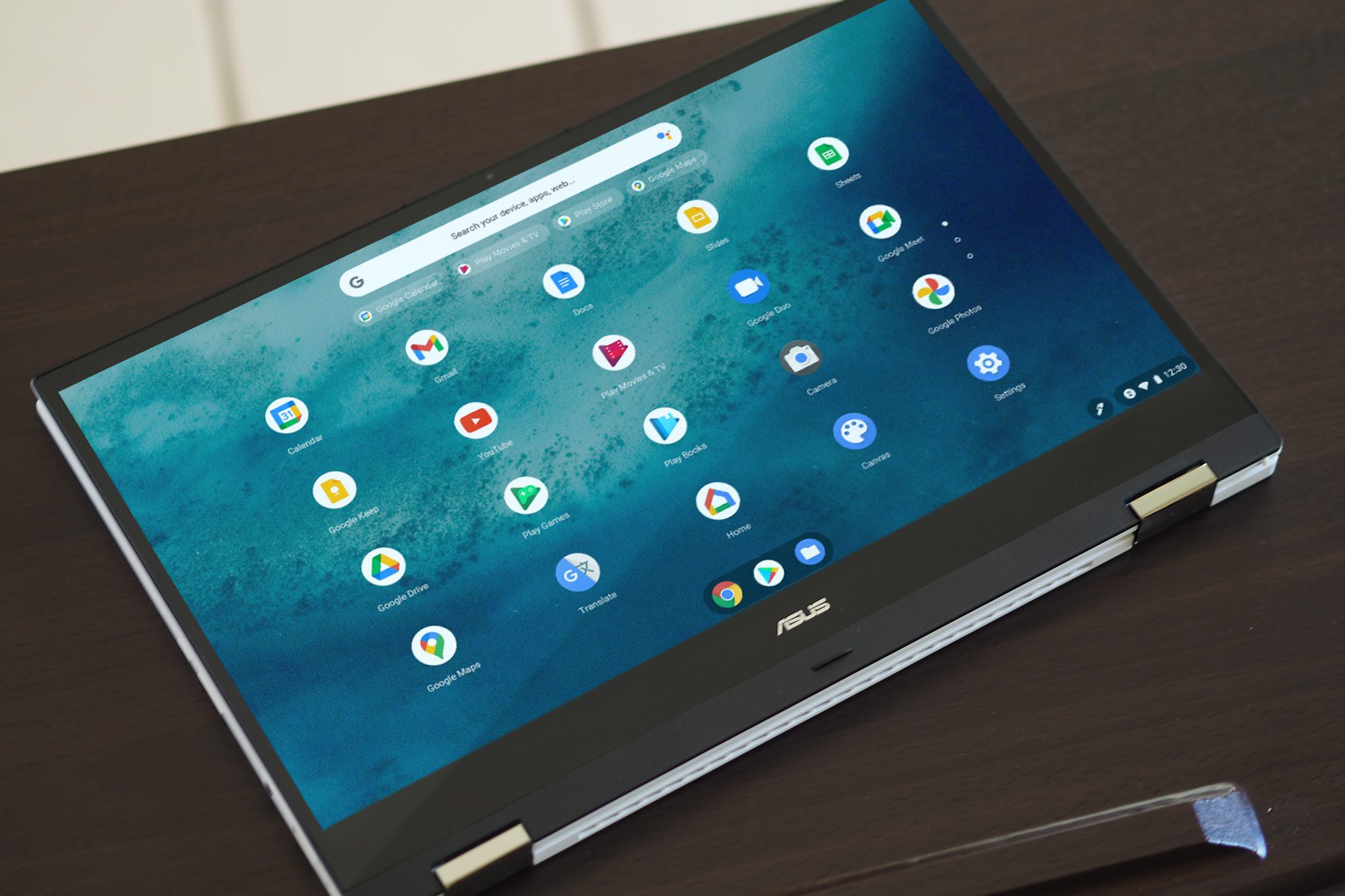 Asus Chromebook Flip C536 review: Flawed, but the price wins out