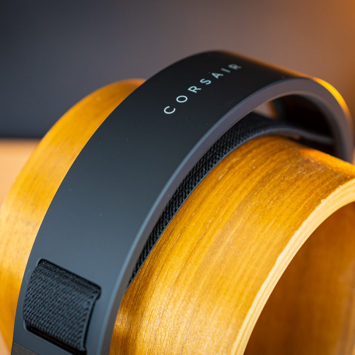 Corsair HS80 Headband