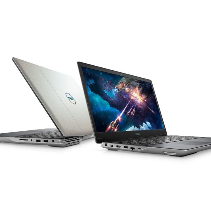 Dell G5 15 SE Gaming Laptop open with game onscreen.