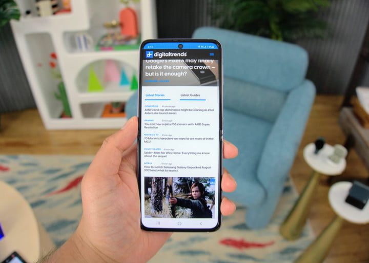 Flip 3 showing Digital Trends.