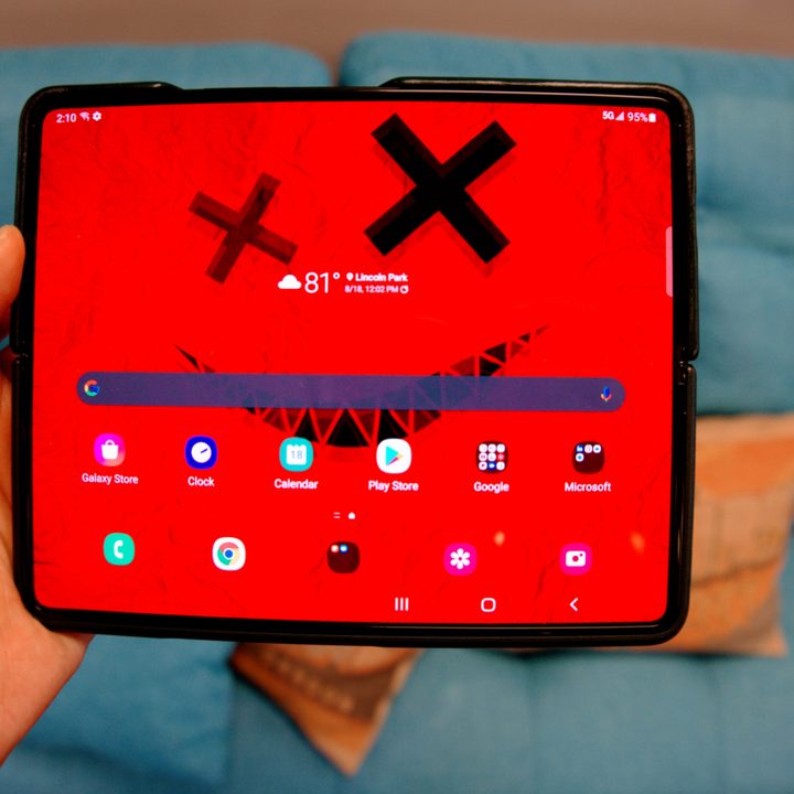 Fold 3 main screen unfolded.