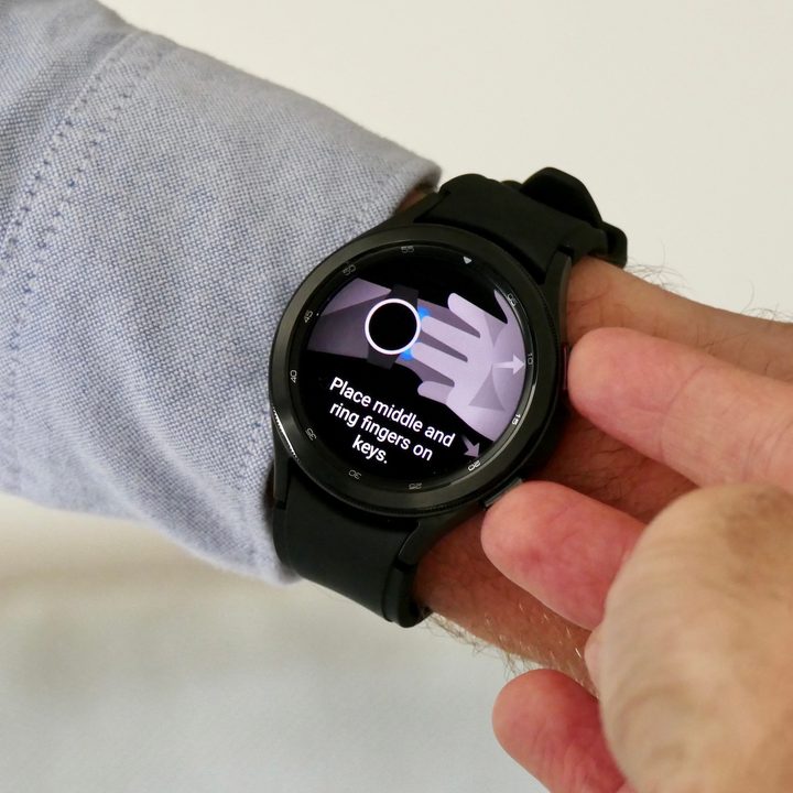 The body composition mode on the Galaxy Watch 4 Classic.