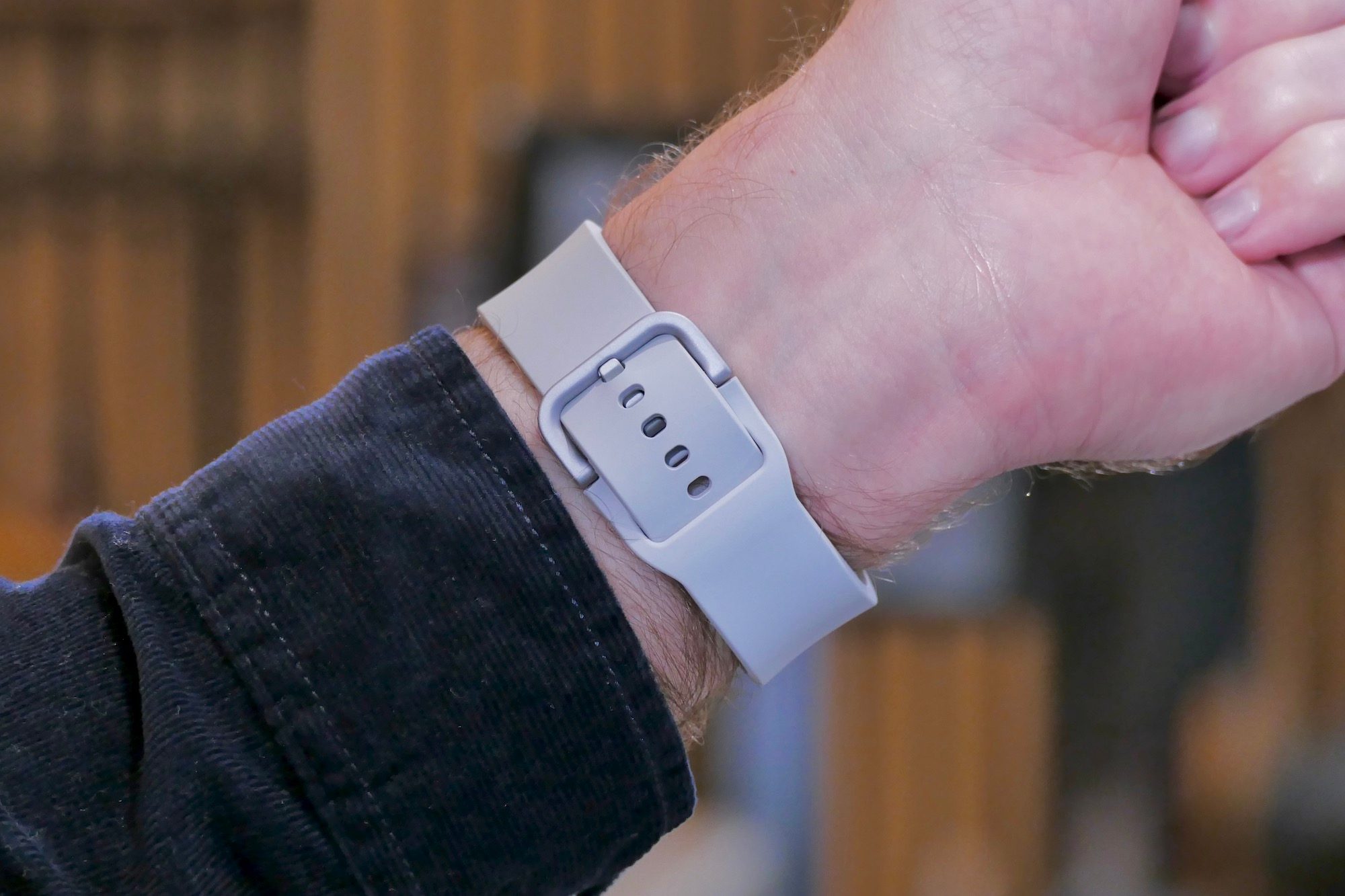Galaxy Watch 4's buckle and strap.