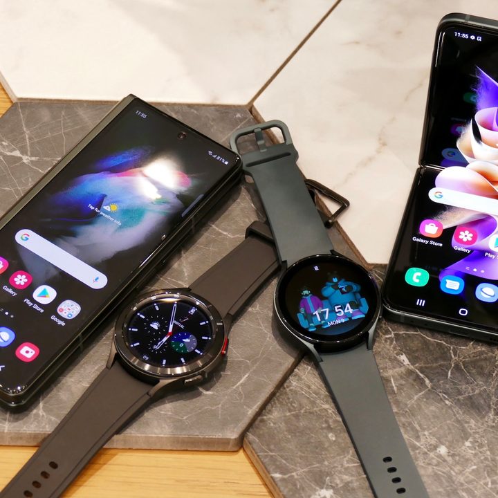 Galaxy Z Fold 3, Galaxy Z Flip 3, Galaxy Watch 4, and Watch 4 Classic.