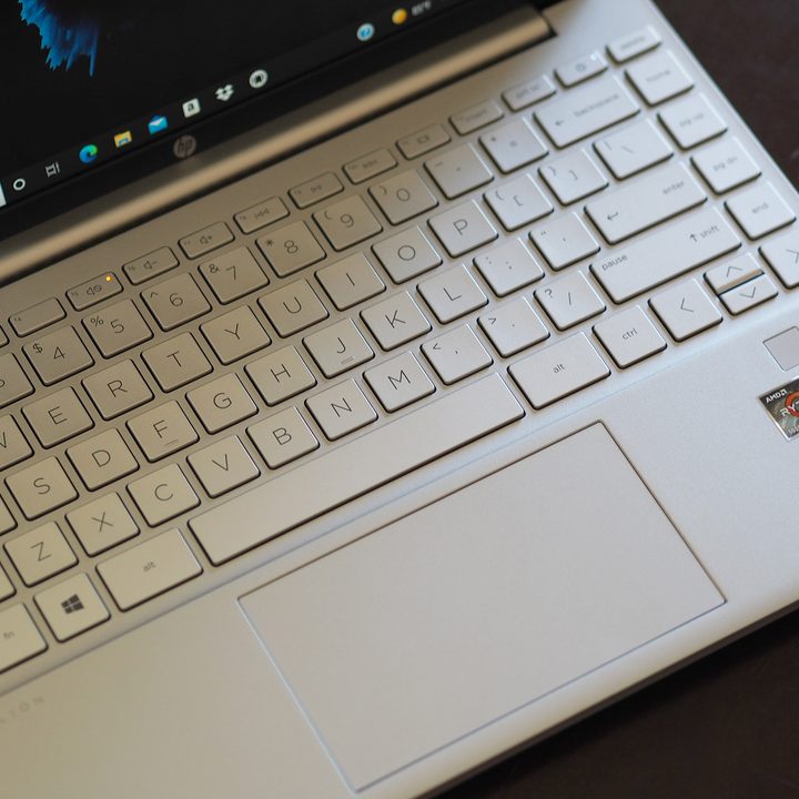 HP Pavilion Aero 13 keyboard and trackpad.