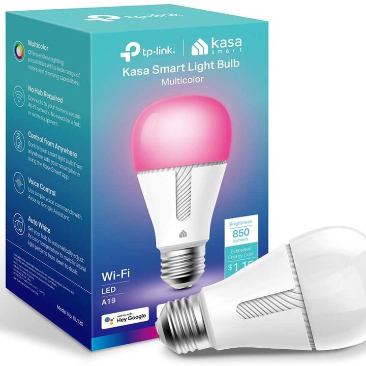 The Kasa smart bulb and its box.