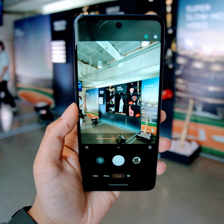 Motorola Edge main camera sensor.
