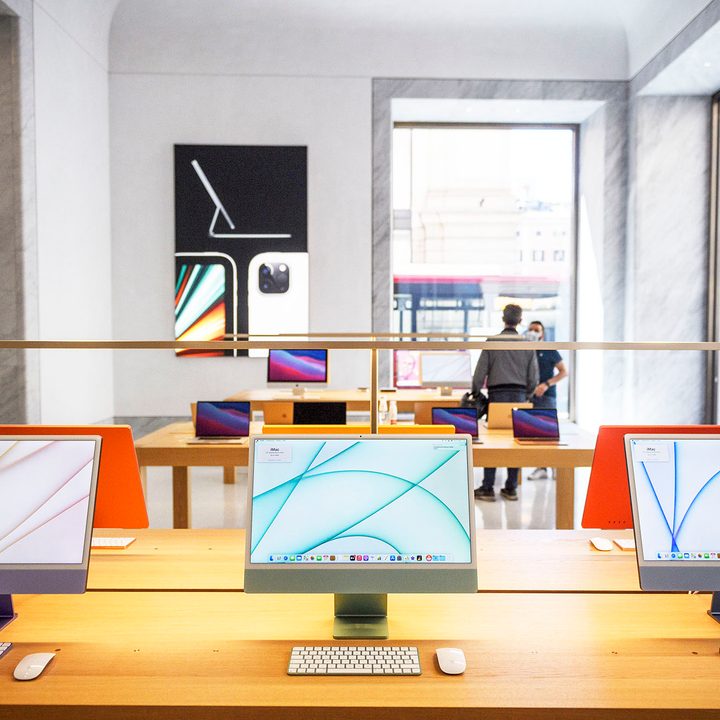 iMac sit on display at the official opening of the new Apple Store Via Del Corso.
