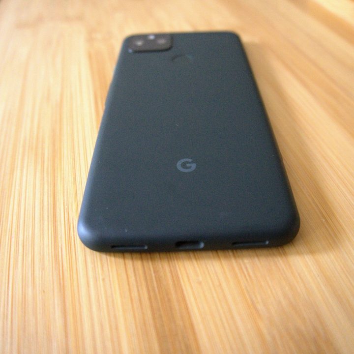 Pixel 5a showing bottom.
