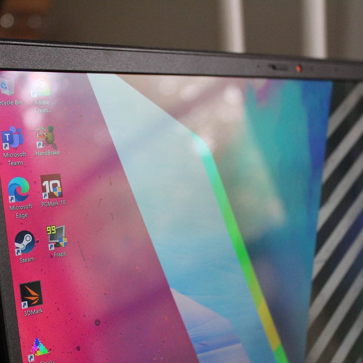 Asus Vivobook Pro 16X OLED laptop bezels.