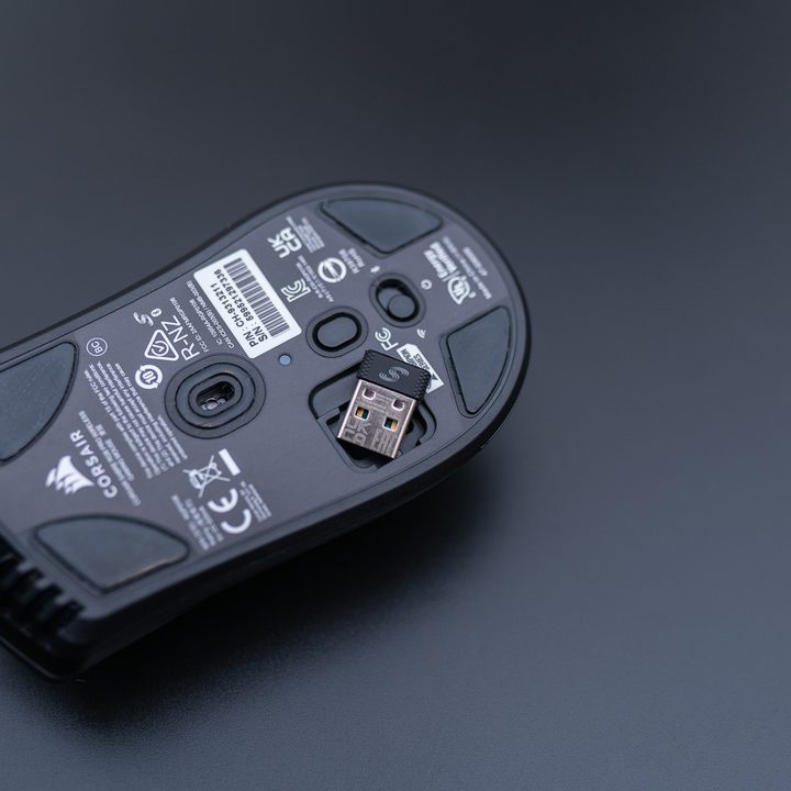 The wireless dongle for the Corsair Sabre Pro Wireless.