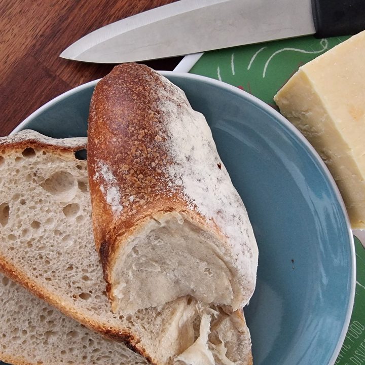 Galaxy S21 Ultra photo of bread.