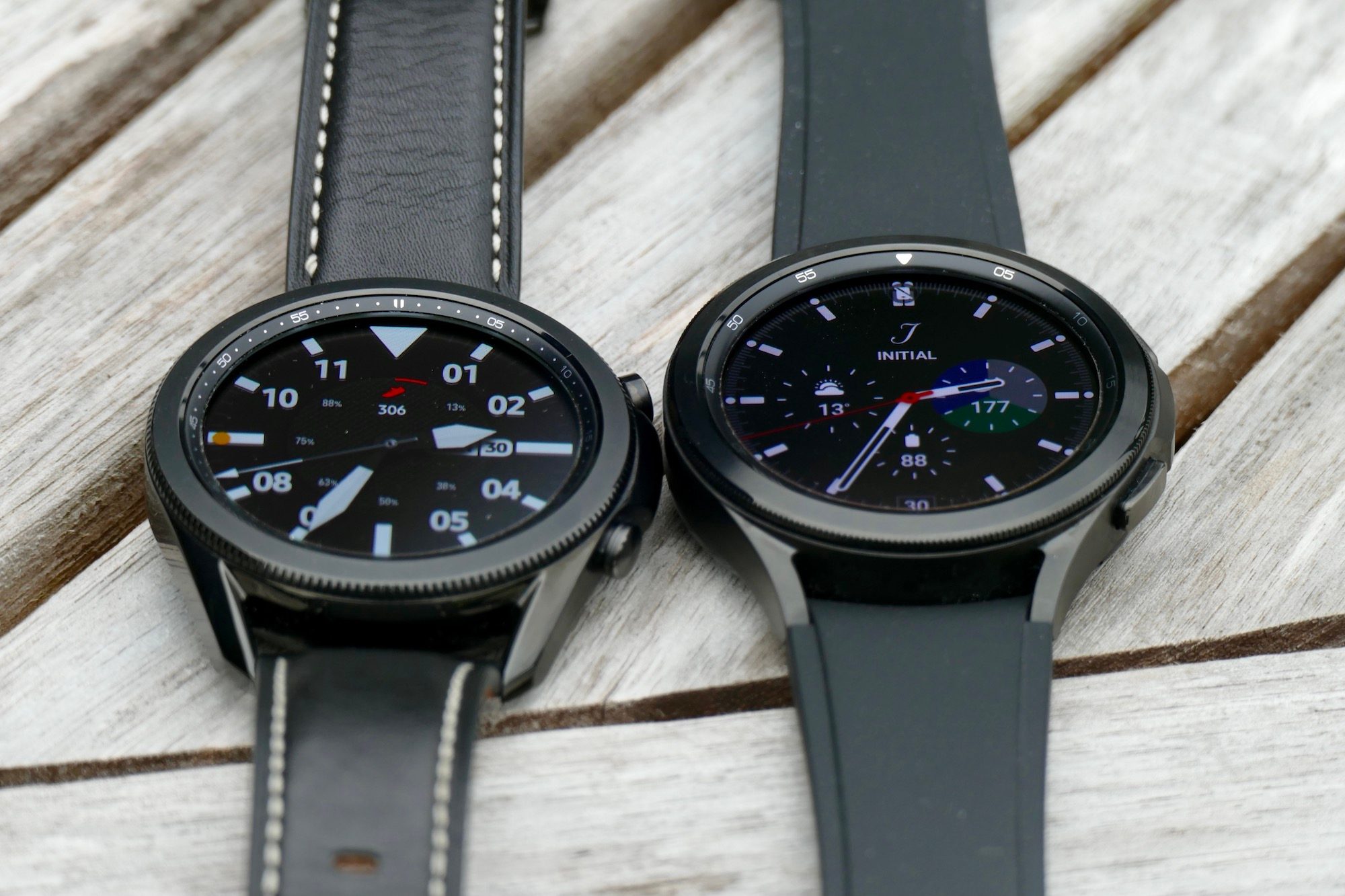 Galaxy Watch 4 Classic vs Watch 3 Bezel.