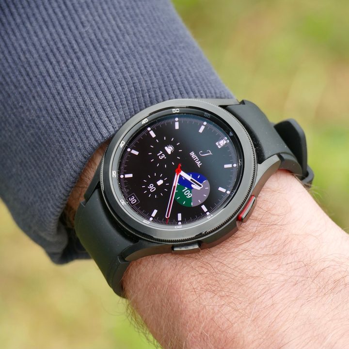 Galaxy Watch 4 Classic on the wrist.