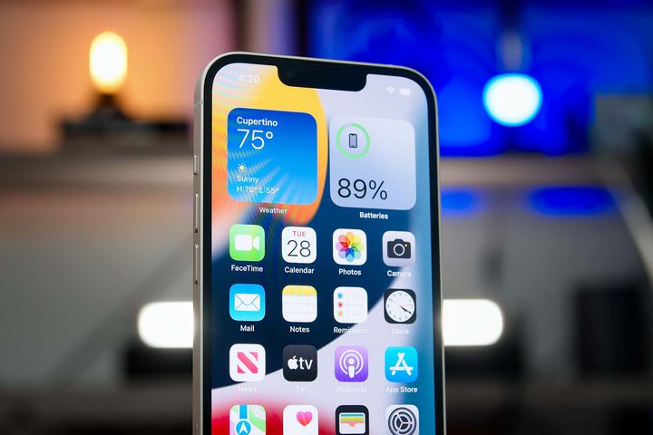 iPhone 13 display from the front.