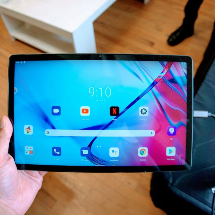 Lenovo P11 5G in hand.