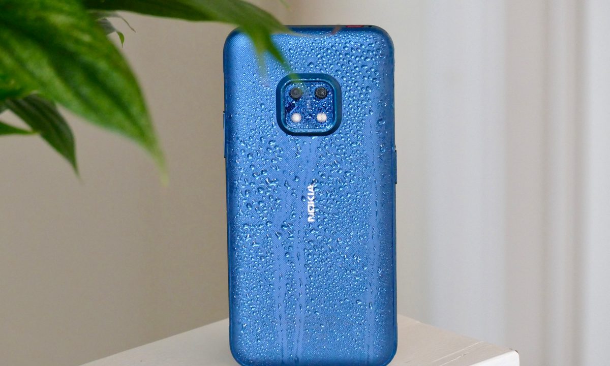 Nokia XR20 rear panel.