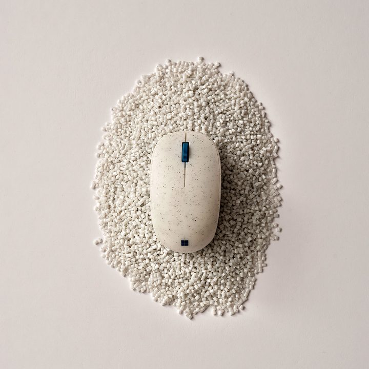Ocean Plastic Mouse product image.