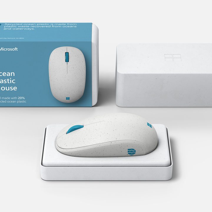 Ocean Plastic Mouse packaging.