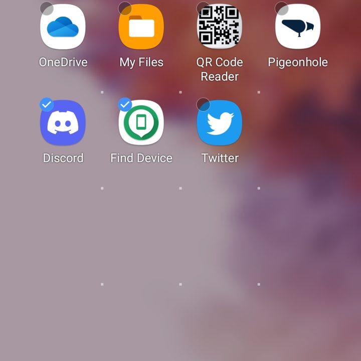 Select multiple apps to uninstall on One UI on Samsung Galaxy S20 FE