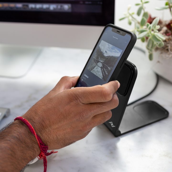 Image of Peak Design Wireless Charging Stand.