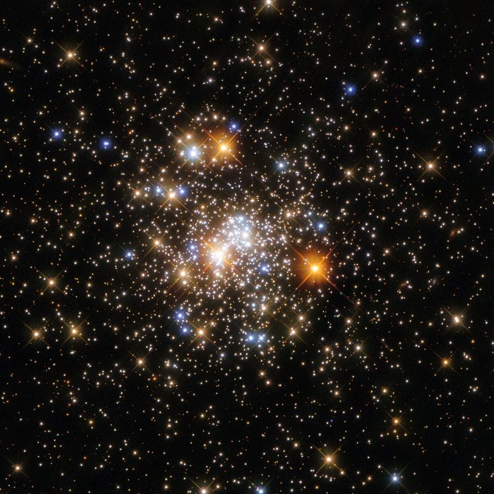 A star-studded image from the NASA/ESA Hubble Space Telescope depicts NGC 6717, which lies more than 20,000 light-years from Earth in the constellation Sagittarius.