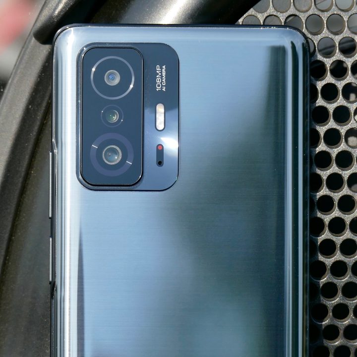 Xiaomi 11T Pro's camera module.