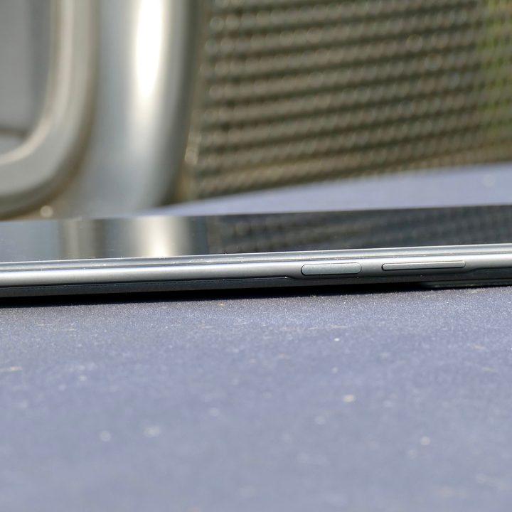 Side view of the Xiaomi 11T Pro.