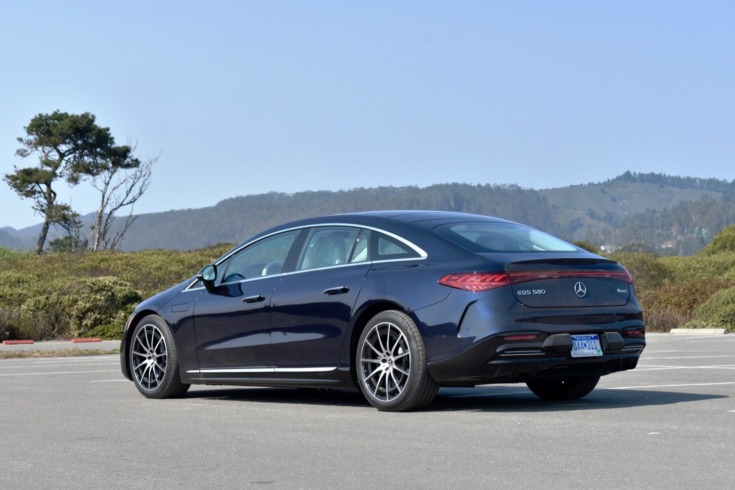 Rear three quarter view of the 2022 Mercedes-Benz EQS.