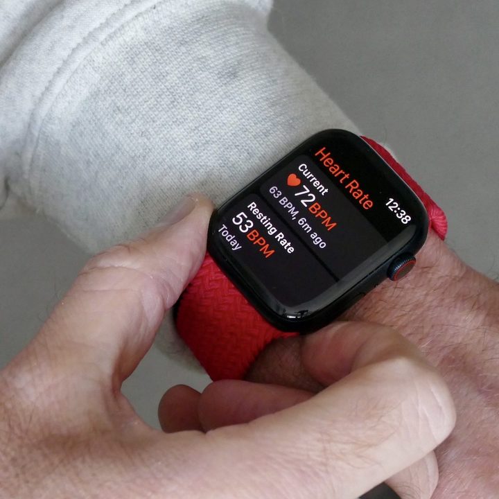 Heart rate on the Apple Watch Series 7.