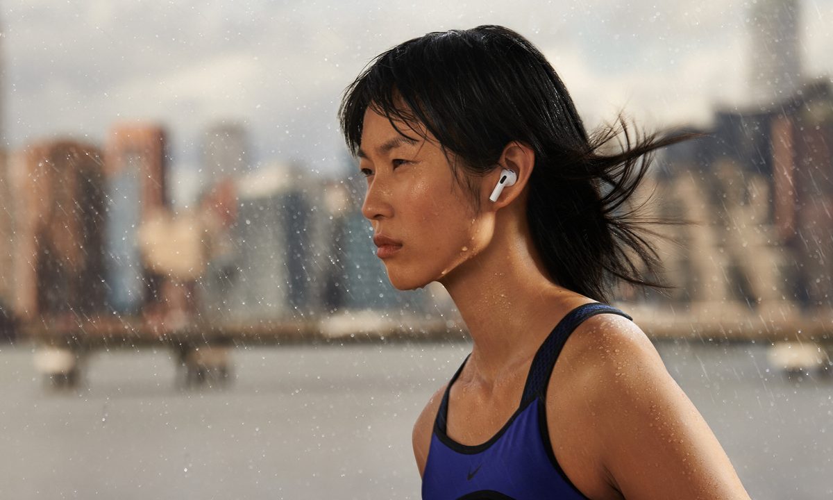 AirPods 3 on an athlete.
