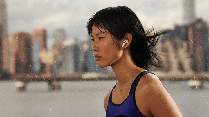 AirPods 3 on an athlete.