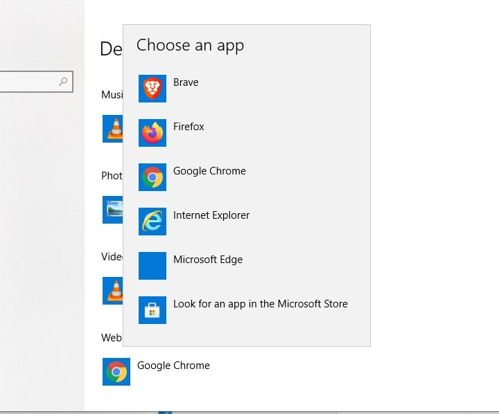 Choosing a new default browser in Windows 10.