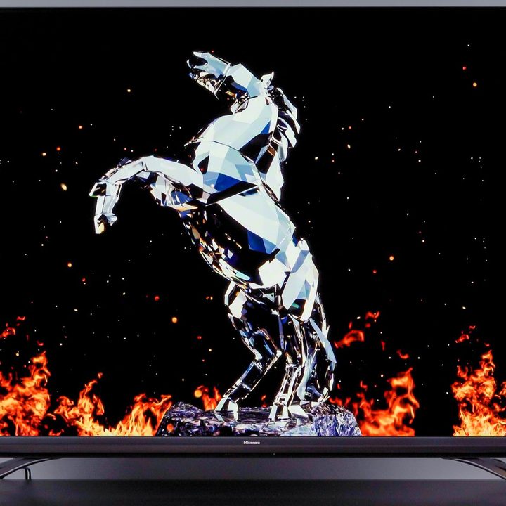 Crystal horse on the screen of the Hisense U9DG TV.