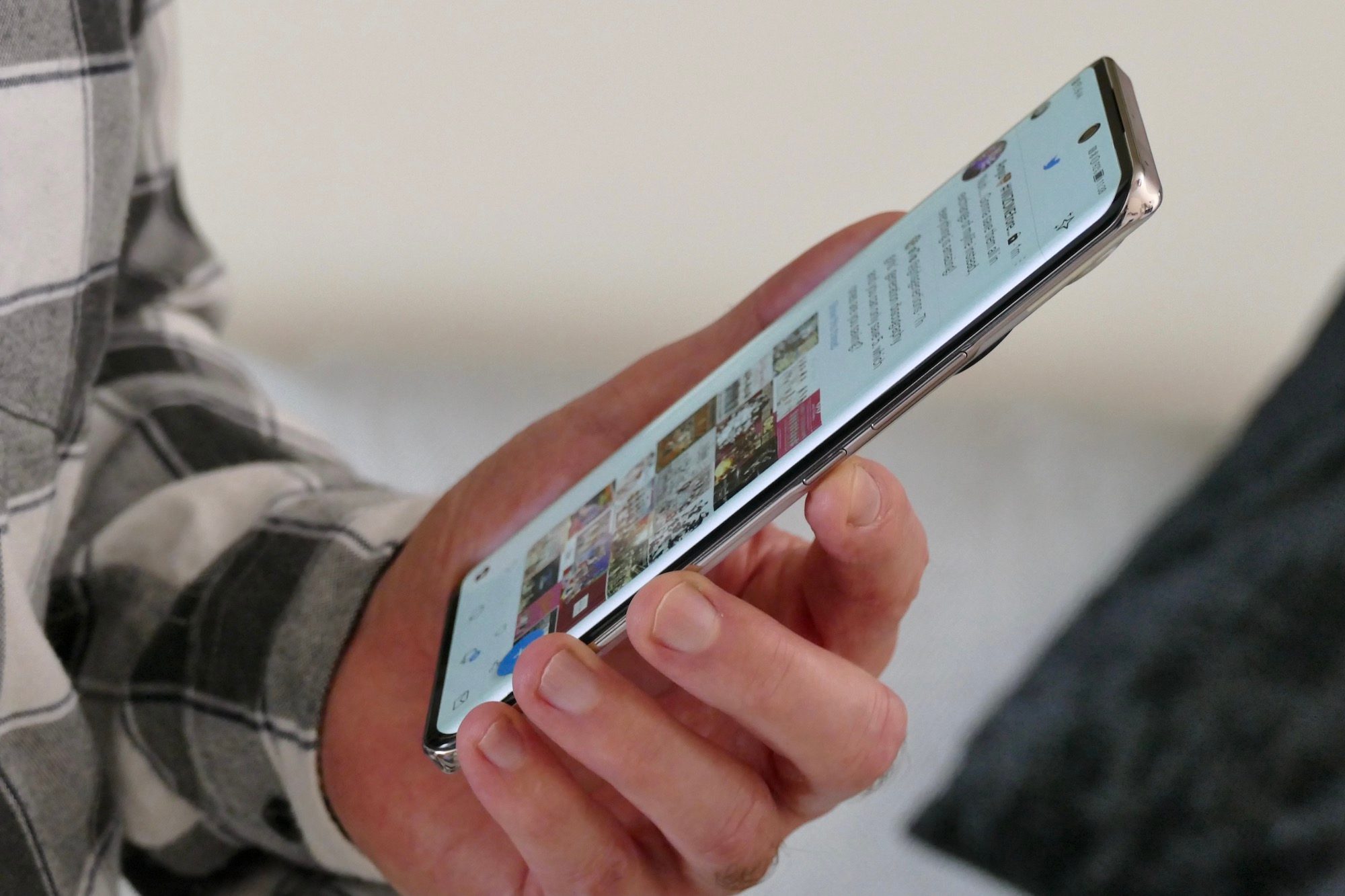 Side of the Honor 50.