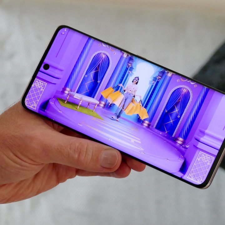 Video on the Honor 50.