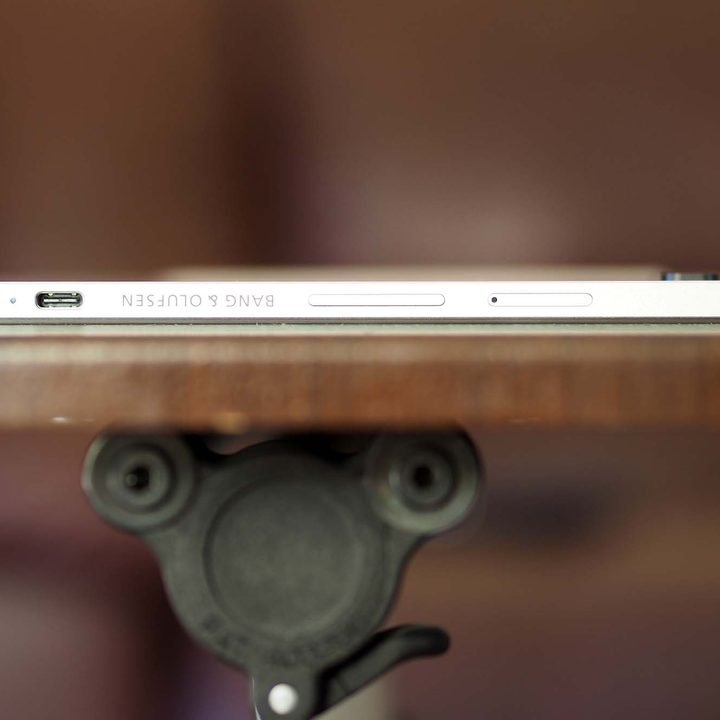 HP Chromebook x2 11 with two micro usb ports.
