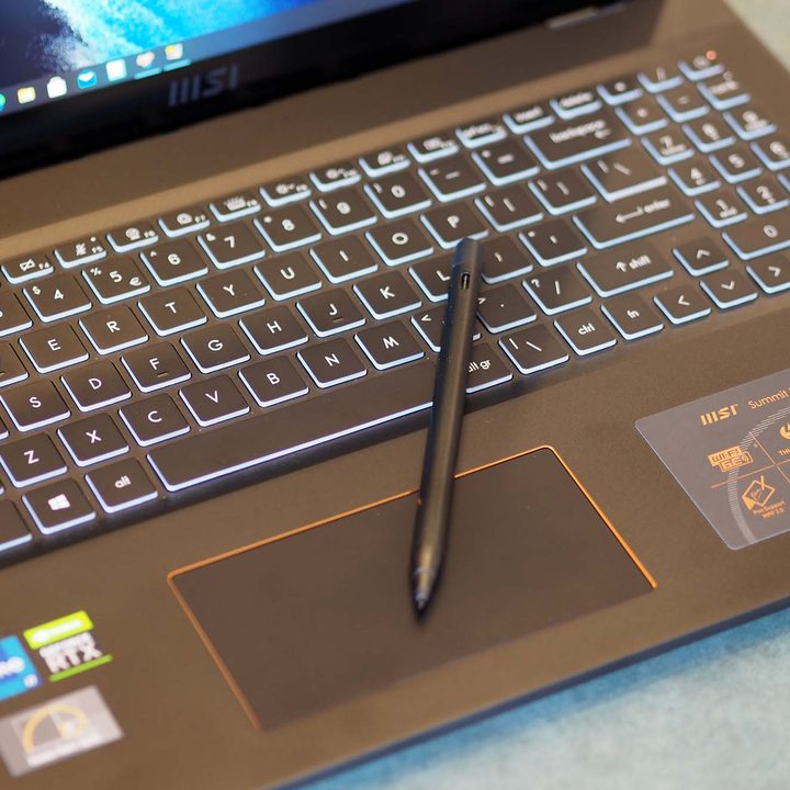 MSI Summit E16 Flip keyboard and stylus.
