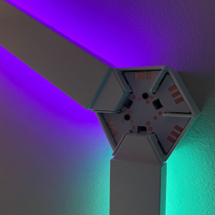 Closeup of Nanoleaf connector on the Nanoleaf Lines.