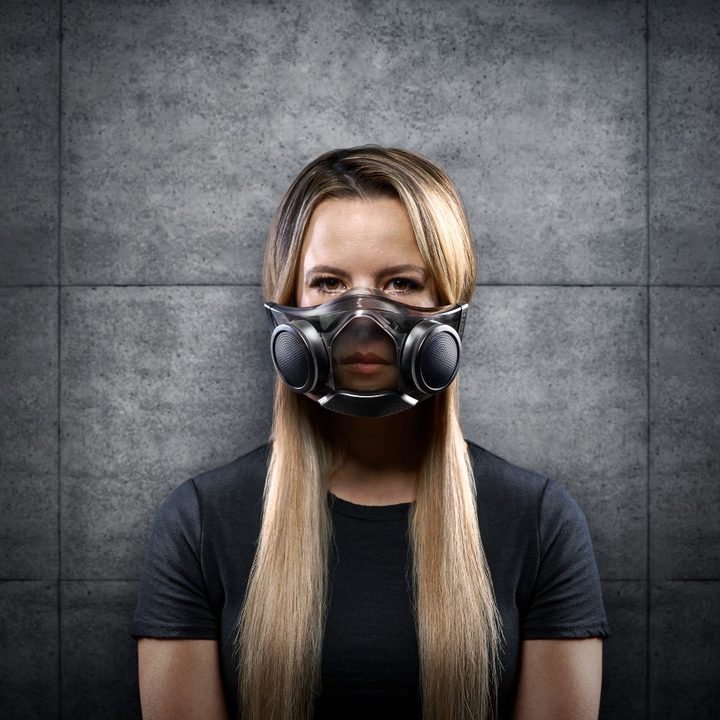 A woman wearing the Razer Zephyr mask.
