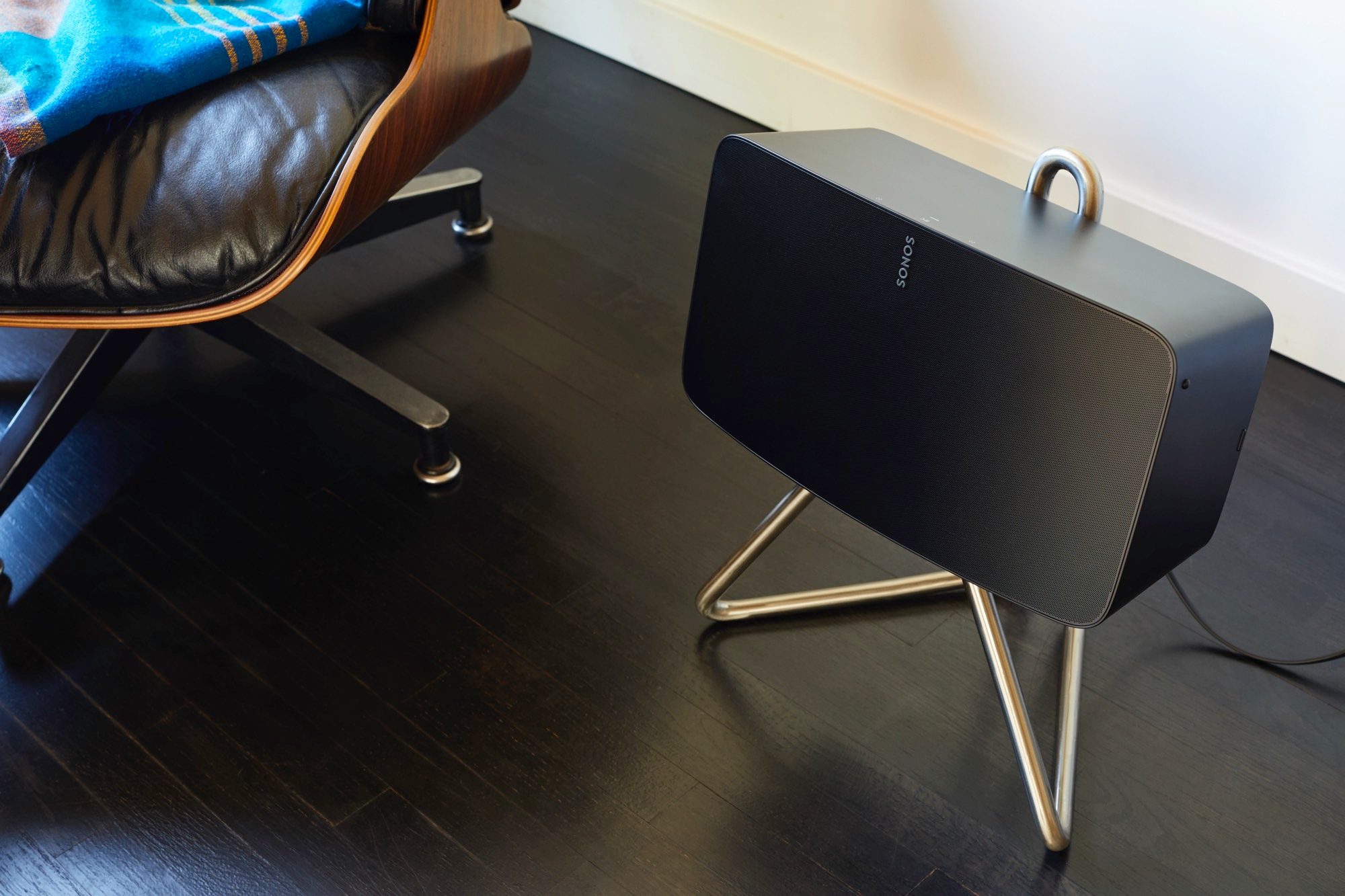 Sonos x Floyd Five Stand (horizontal).
