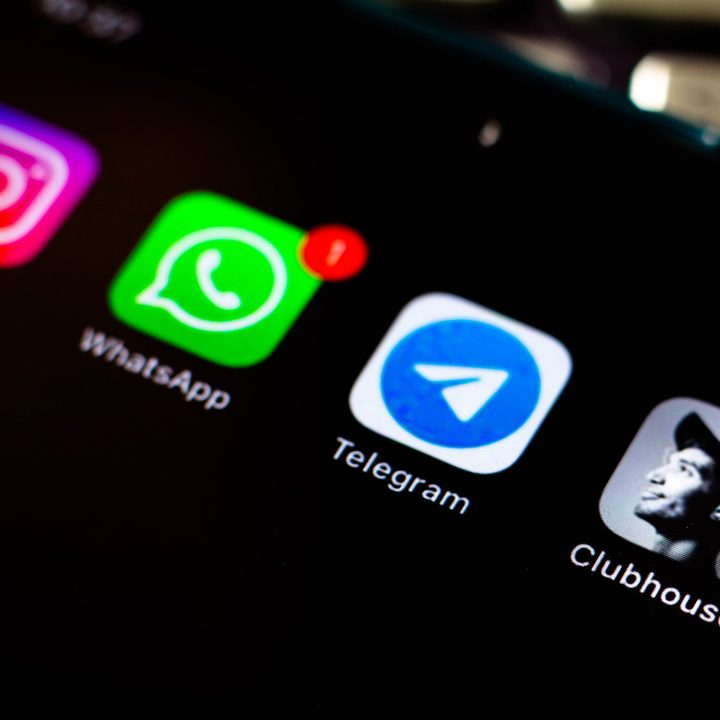 WhatsApp and Telegram app icons.