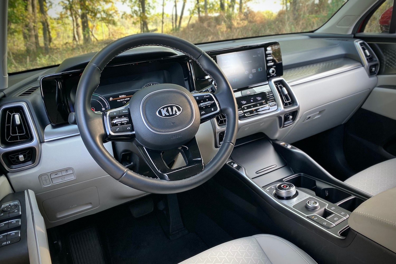 Close up of 2021 Kia Sorento Hybrid steering wheel.