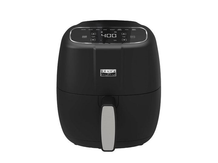 Bella Pro Series 4 quart digital air fryer facing forward.